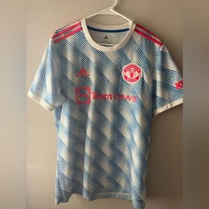 Manchester United shirts (3)- size L